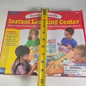 Lakeshore | Toys | Lakeshore Ending Sounds Instant Learning Center ...